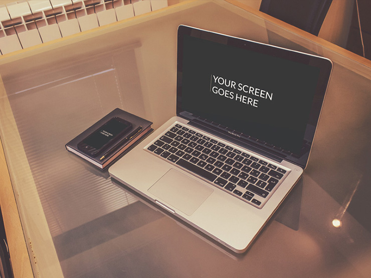 5 Free Macbook Pro and Iphone 5s Mockups